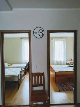 Проживание в семье Maria Rooms Курессааре Трехместный номер с общей ванной комнатой-31